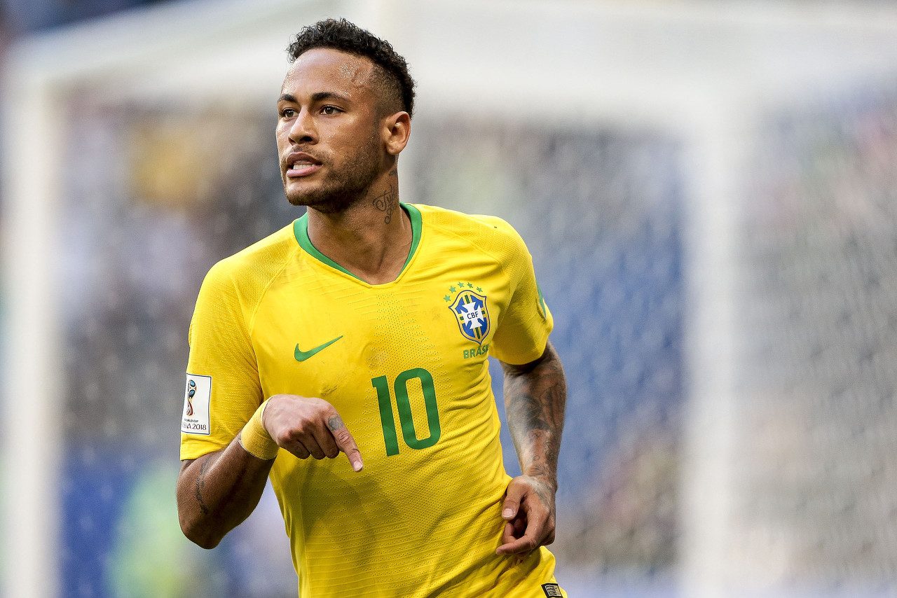 表示强烈谴 表示强烈谴