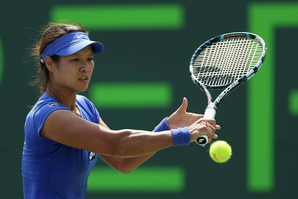 一个健康的 一个健康的