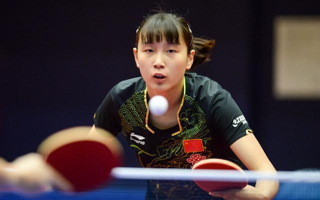 过年轻球员 过年轻球员