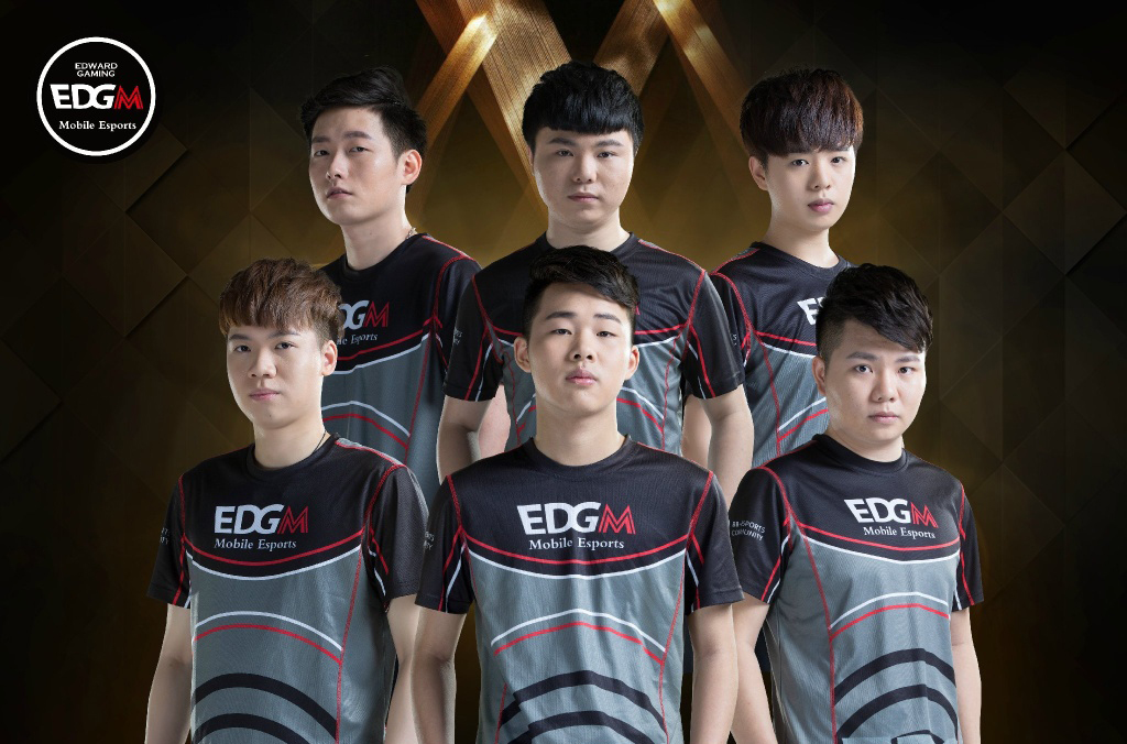 上表现再度 上表现再度