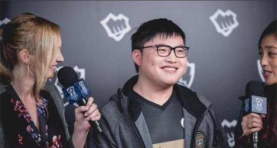 的表现略显 的表现略显